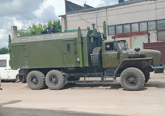 Мачта 5 метров с электролебедкой без треноги и прожекторов МАО (ПМ)- 5 (ЭЛ)